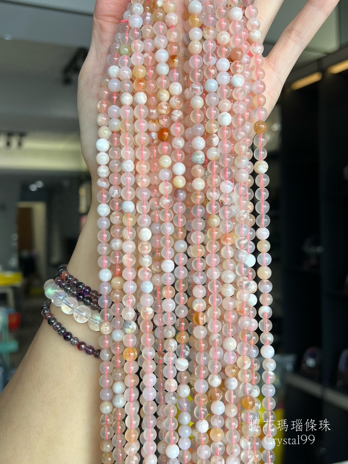 櫻花瑪瑙條珠二個尺吋