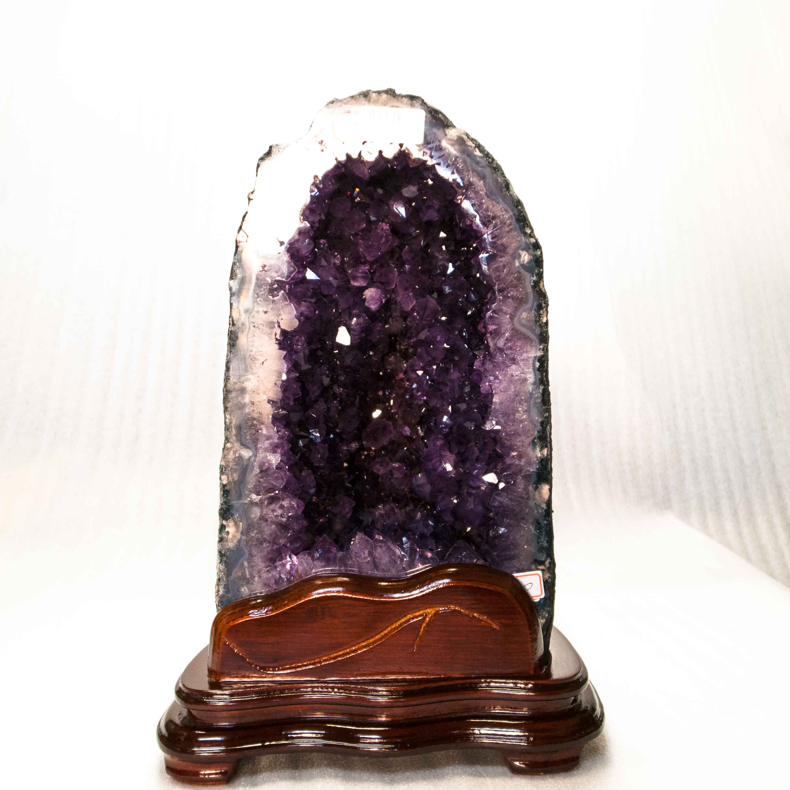 巴西紫水晶洞8.6公斤